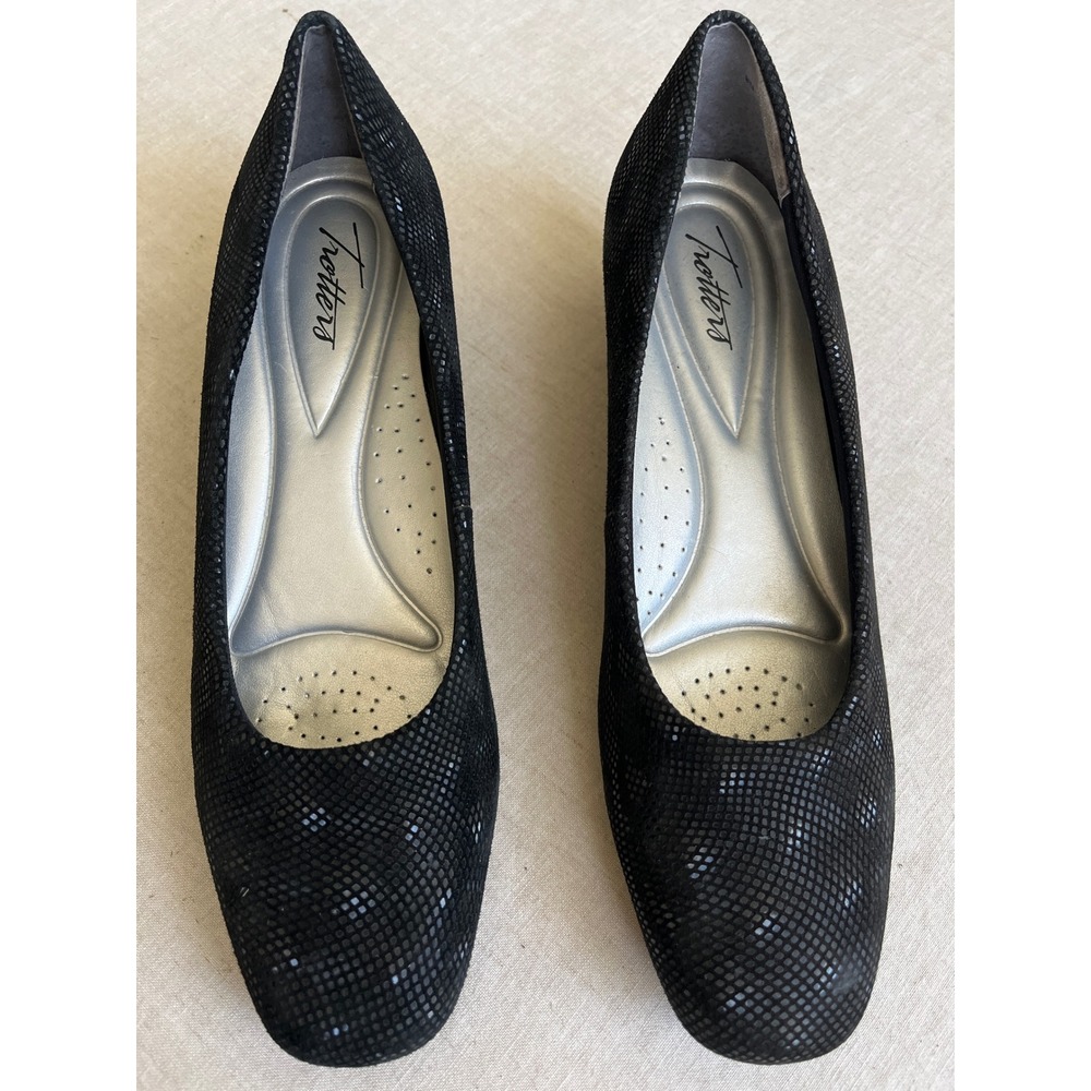 Trotters T1110-012 Black Textured Wedge Pumps Round Toe Shoes Womens 9N Narrow
